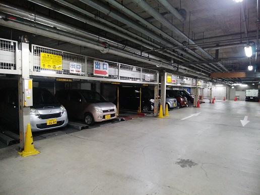 地下駐車場(地下2階)