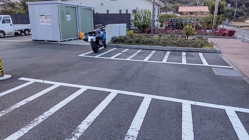 道二輪車駐車スペース